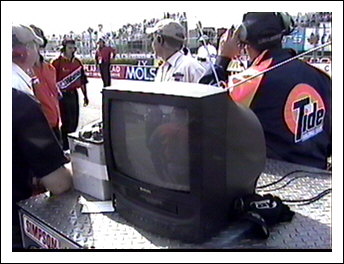 molsonindy071401-04