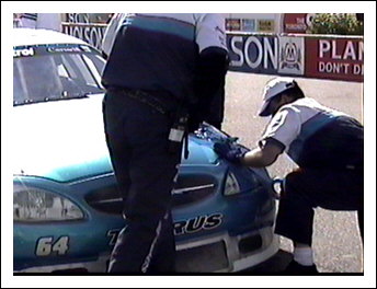 molsonindy071401-21
